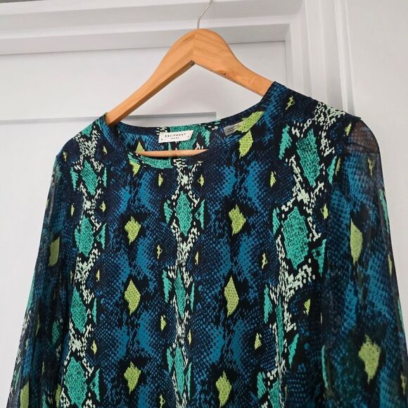Equipment Femme Liam Silk Blouse in Turquoise Teal Canapy Snake - Picture 5 of 12